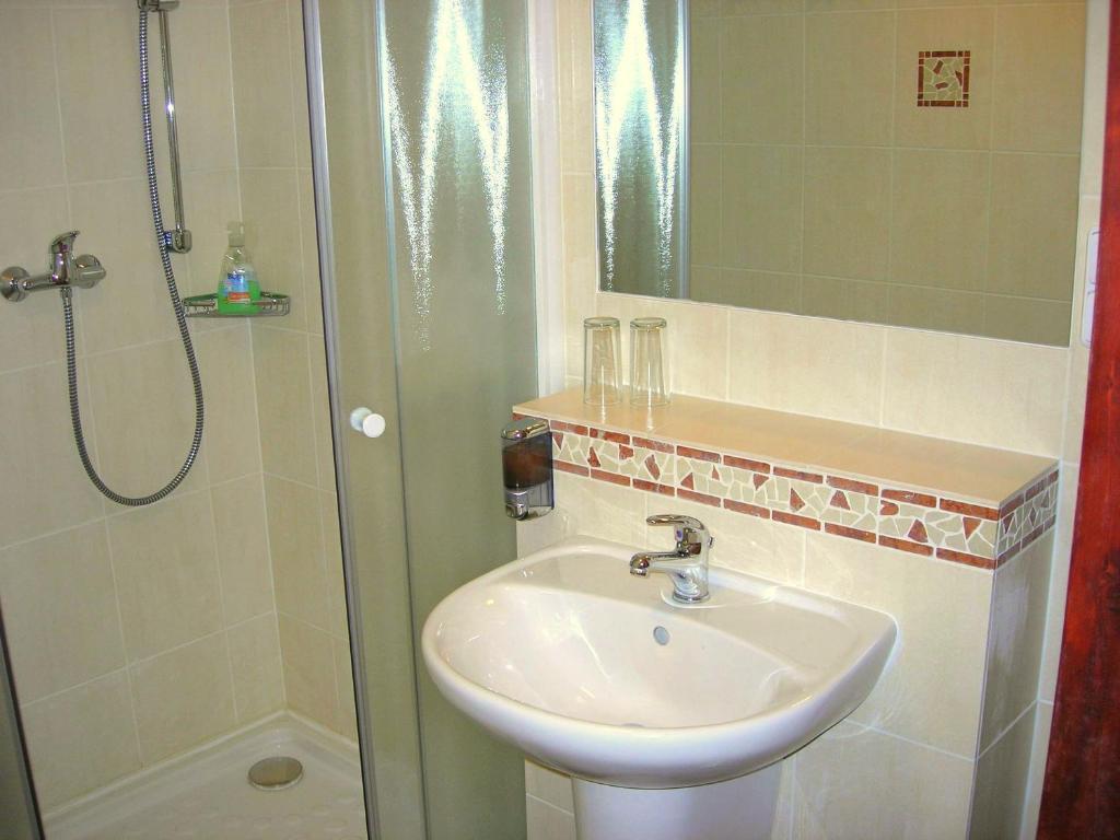 Penzion Ve Skale Loket Habitación foto