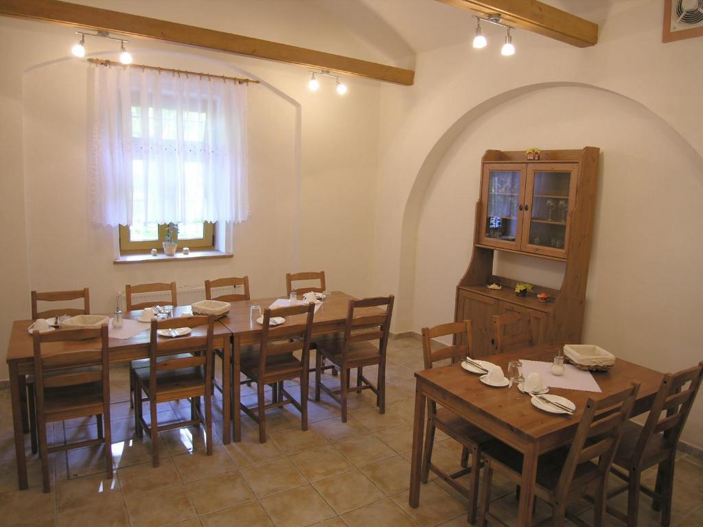 Penzion Ve Skale Loket Exterior foto